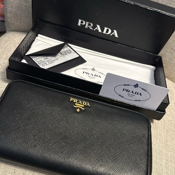 Prada Portafoglio Lampo Saffiano Wallet full inclusion, box-tissue-authenticity - Picture 1 of 12